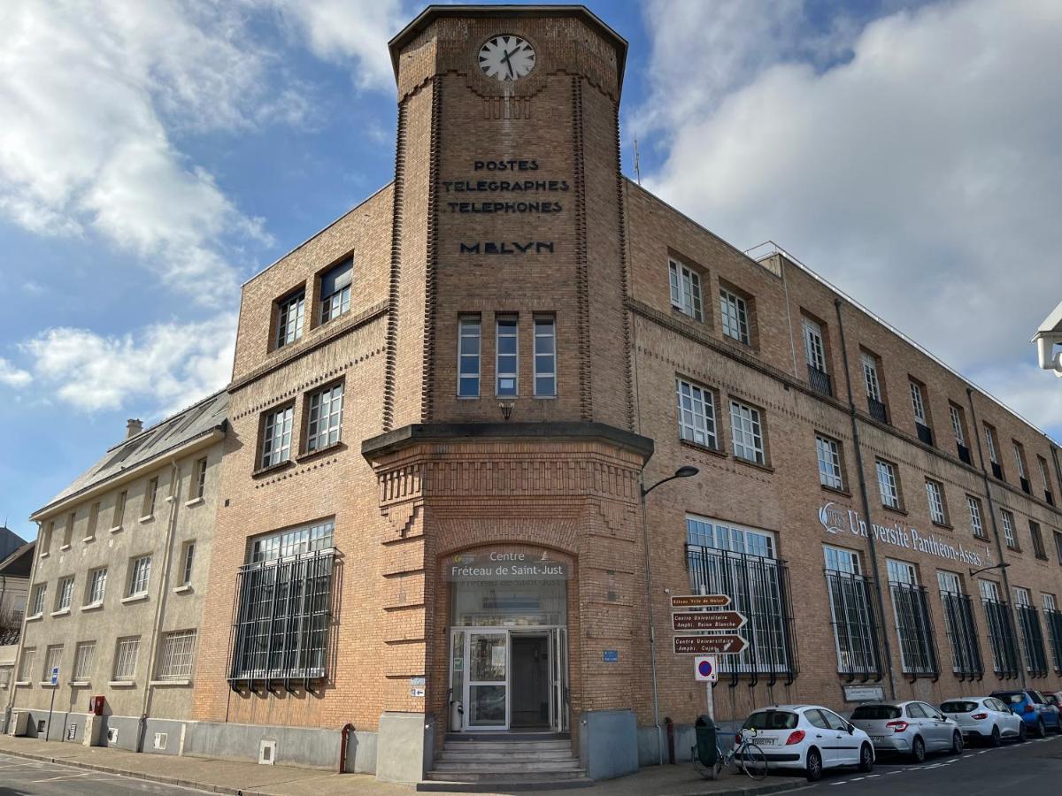 Le Vicomte Appartement Melun Buitenkant foto